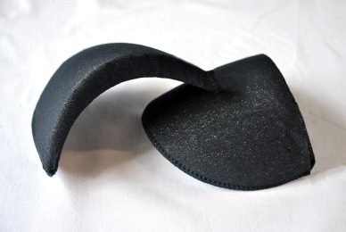 CoveKırmızı Shoulder Pads, Siyah