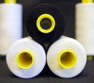 Gutermann Mara 100 İplik, 1000m Makaras & Kutues
